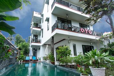 OYO 473 Suburban Villa