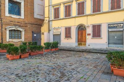 Lorenzo de' Medici Family Home