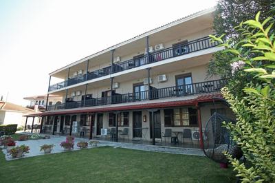 Sea View Apollo Apartments & Studios in Afytos