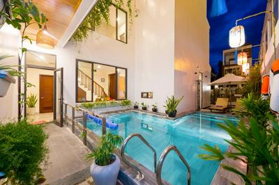 Saclo Villa and Hostel