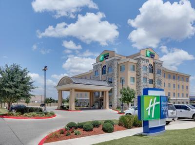Holiday Inn Express & Suites San Antonio - Brooks City Base by IHG