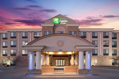 Holiday Inn Express & Suites Ft Collins by IHG