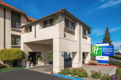 Holiday Inn Express & Suites Santa Clara - Silicon Valley by IHG