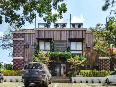 Cabins by Eco Hotels