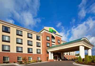 Holiday Inn Express Hotel & Suites Detroit-Utica by IHG
