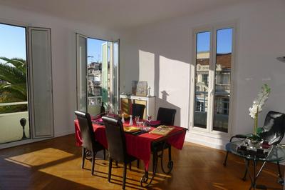 Ambassador Palace AP2095 by Riviera Holiday Homes