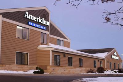 AmericInn by Wyndham Mankato Event Center near MSU