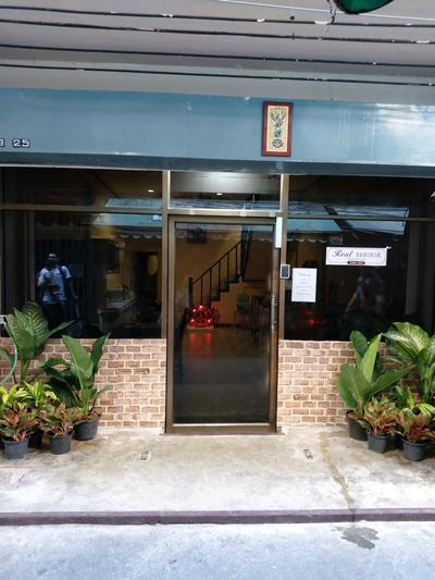 Real Bangkok Guesthouse Private 3BR Home 3 Min to BTS Ratchathewi