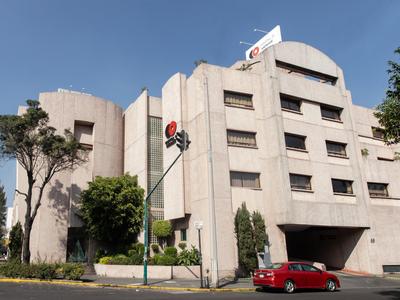 Capital O Andrade, Mexico City