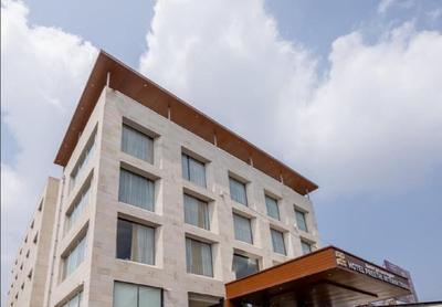 Hotel Preethi International