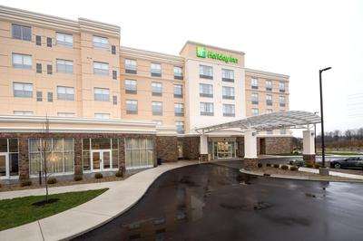Holiday Inn & Suites Kalamazoo West