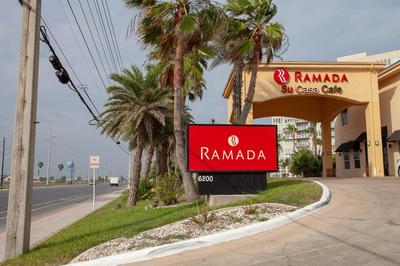 Ramada by Wyndham & Suites South Padre Island At the Beach, Photo 2