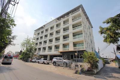 Super OYO 498 Ladawan Villa