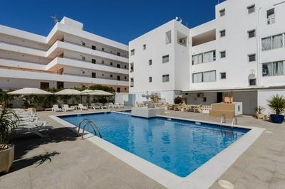Apartamentos San Antonio Beach