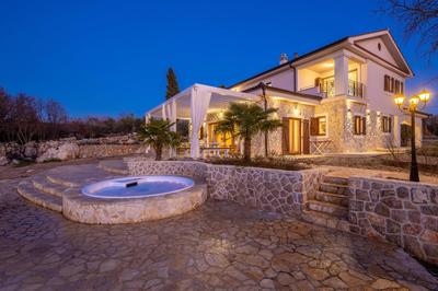VILLA LAURA