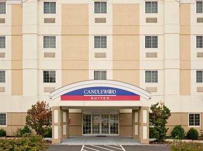 Candlewood Suites-West Springfield by IHG