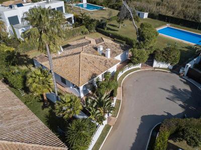 Charming 4bedroom Villa in Los Monteros Beach