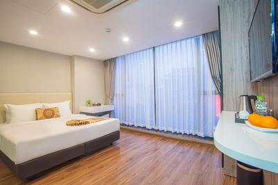 Bridge Lakeside Room For Rent Hanoi