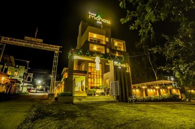 Hotel Manasi INN