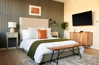 Kasa Cadillac Square Detroit