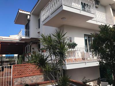 Villa Petronilla