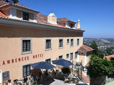 Lawrences Hotel