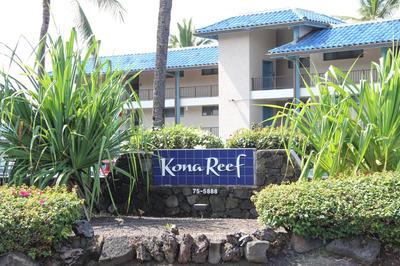 Kona Reef Resort by Latour Group, a hotel in Kailua-Kona, Hawaii