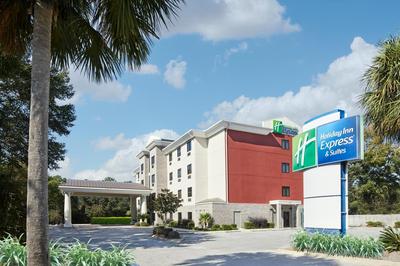 Holiday Inn Express Hotel & Suites Pensacola-West Navy Base by IHG