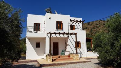Villa Angelos with private gated pool
