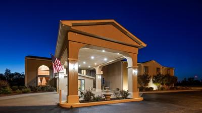 Days Inn by Wyndham Lincoln, IL Route 66