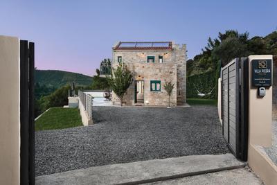 Villa Piedra