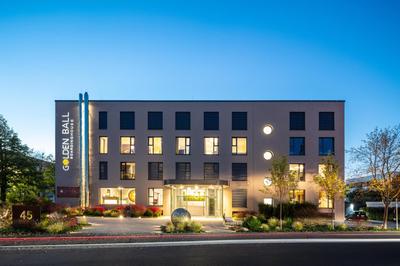 Golden Ball, Exclusive Serviced Apartments Munich