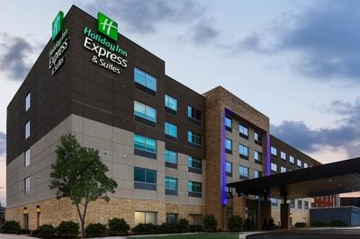Holiday Inn Express & Suites Chicago O'Hare Airport by IHG