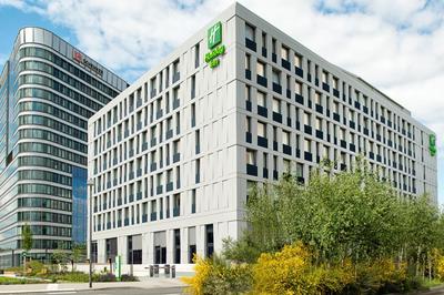 Holiday Inn Frankfurt Airport by IHG