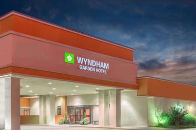Wyndham Garden Oklahoma City Resort & Conference Hotel Near Airport, Fairgrounds Paycom & I40