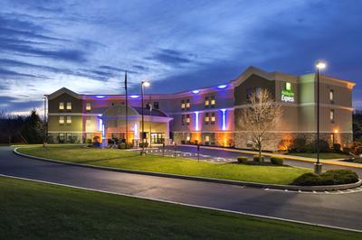 Holiday Inn Express Harrisburg I-81 - Hershey By IHG