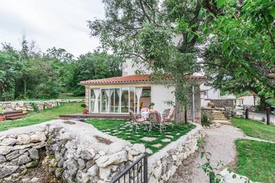 Cozy villa Nevia with private pool in Labin near Rabac