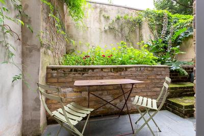 Bonnington Gardens - 1 bed open plan basement flat