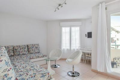 Modern studio with terrace in Nice center 3 min to the beach - Welkeys