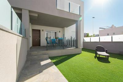 059 Luxury Bungalow - AC/WIFI