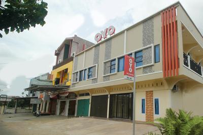 RedDoorz Syariah at Diva Residen Kasturi 1