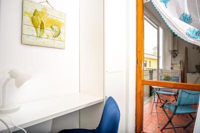 La Casetta Linda - New 2 Bedroom Apt in Sorrento with seaview Terrace