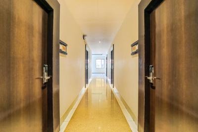 FabHotel Rr Grand - Next To Trendset Mall