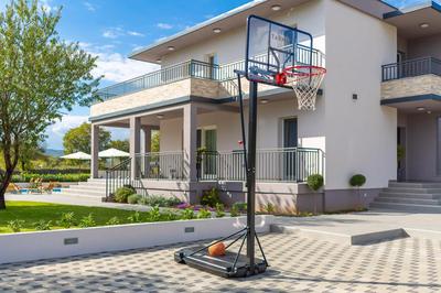 Villa Dali - luxury holiday house in relaxing area