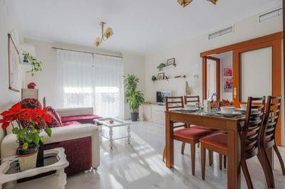 Descanso-elegancia en Sevilla Parking Gratuito
