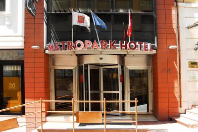 Taksim Metropark Hotel - Image 9