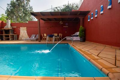 Mountain Chalet Sea Views & Pool