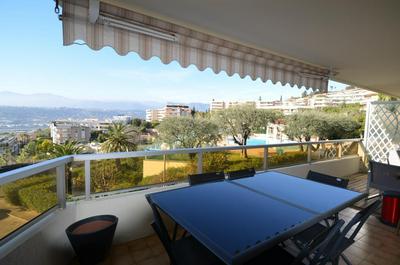 Appartement 5 personnes avec piscine sur la Corniche Fleurie à Nice