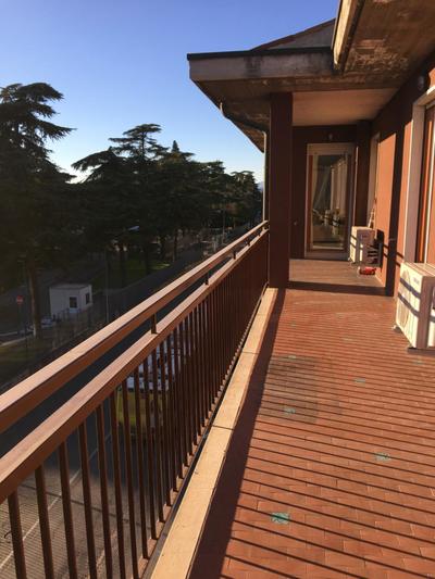 Flats4rent Mameli 140