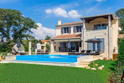 Elegant new villa Laura An with private pool in Porec